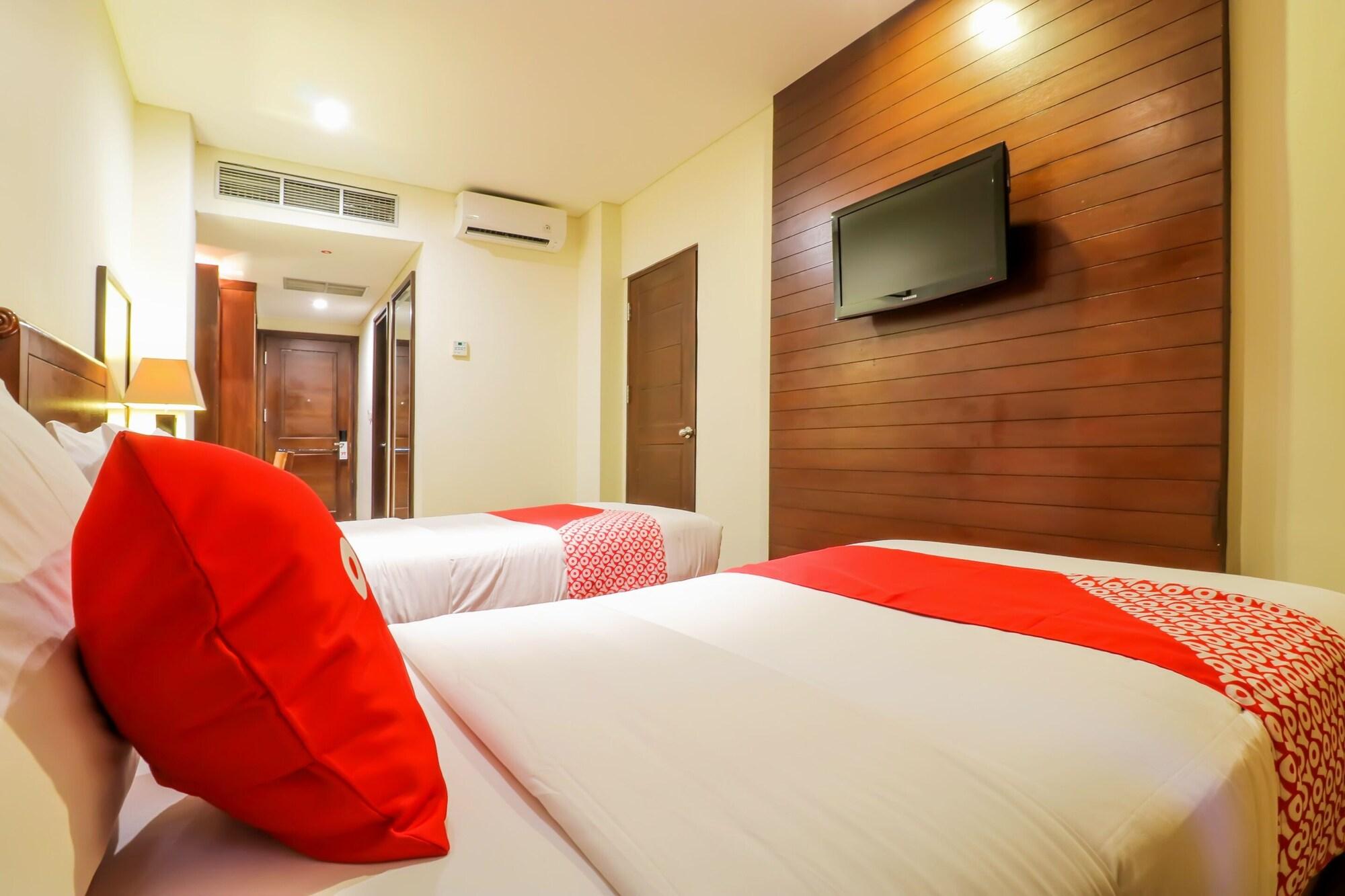 Capital O 2114 Grand Jimbaran Boutique Hotel Extérieur photo