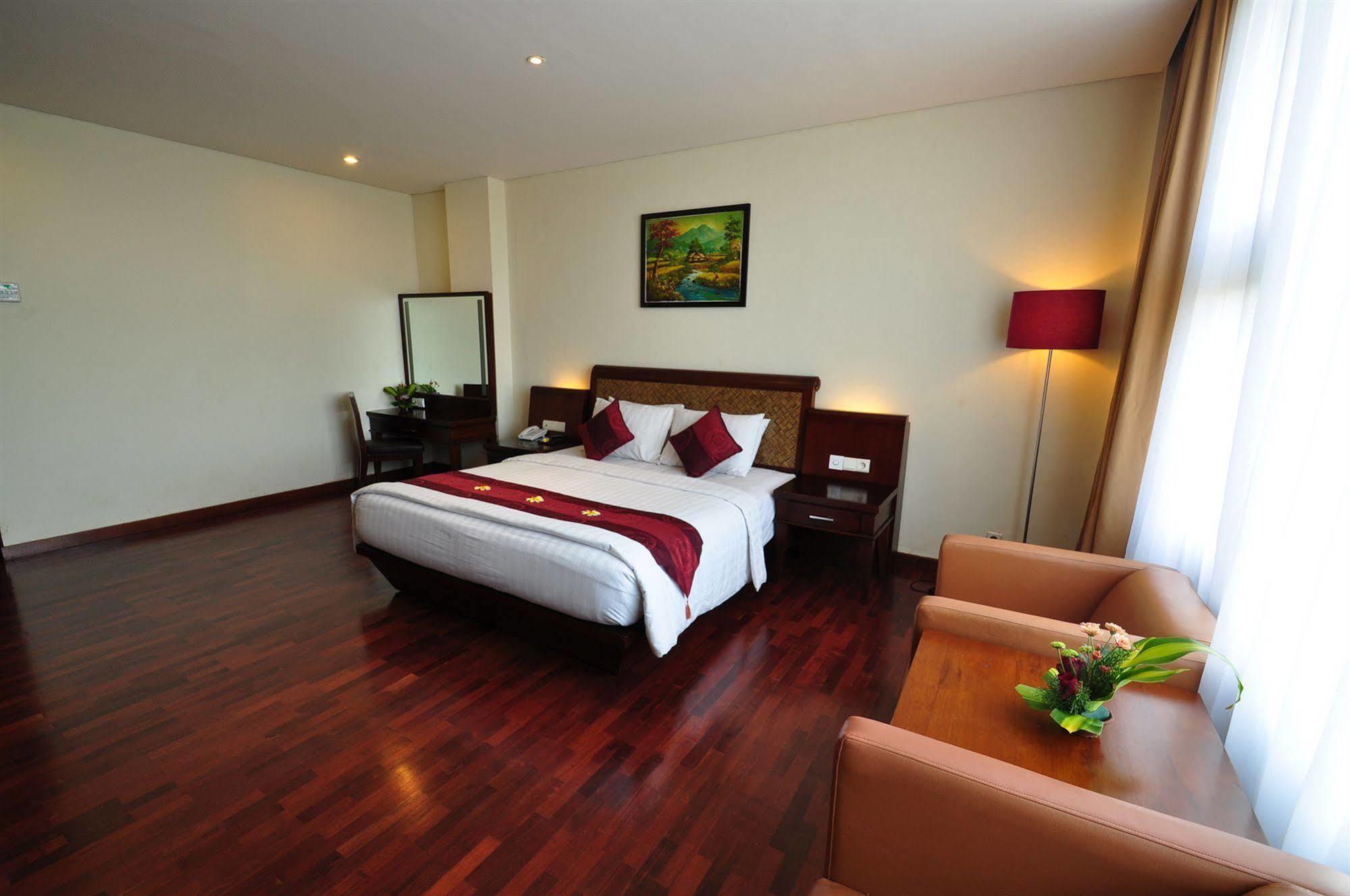 Capital O 2114 Grand Jimbaran Boutique Hotel Extérieur photo